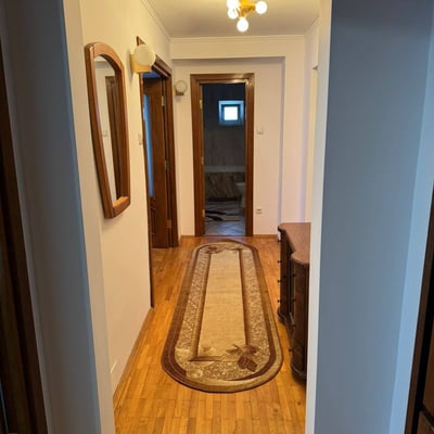 Rental of a spacious 4-room apartment, 108 m², Faleza Nord, Constanta, Romania